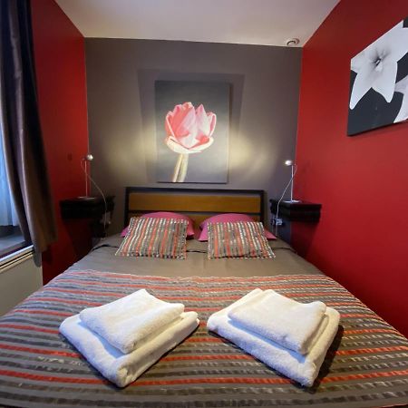 Apartament Loger A La Madeleine La Madeleine  Zewnętrze zdjęcie