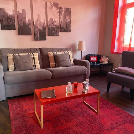 Apartament Loger A La Madeleine La Madeleine  Zewnętrze zdjęcie